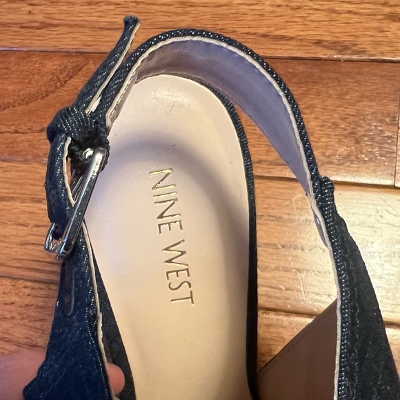 Nine West Denim Peep Toe Wedge size 8 - Picture 3 of 5